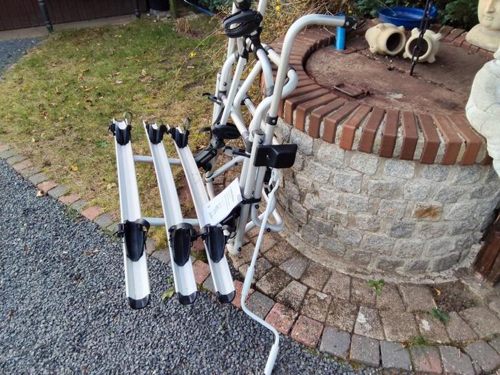 Thule V16 Lift Fietsendrager 3 fietsen camper of caravan., Auto diversen, Fietsendragers, Zo goed als nieuw, Dakdrager, Ophalen