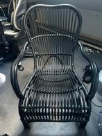 Zwarte rotan stoel, Huis en Inrichting, Stoelen, Ophalen of Verzenden, Zo goed als nieuw, Zwart, Eén