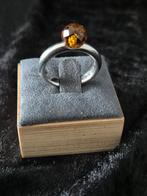 Zilveren ring 197 Ti Sento mt 18 barnsteen, Sieraden, Tassen en Uiterlijk, Ringen, Ophalen of Verzenden, Zo goed als nieuw, Met edelsteen
