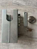 Neuswiel slot met 2 sleutels, Ophalen, Nieuw