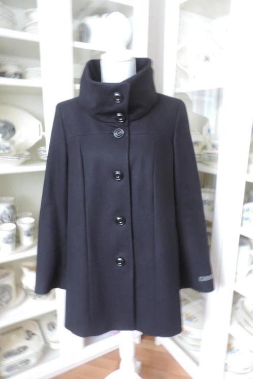 Zo goed als nieuwe winterjas van Esprit, zwart, Kleding | Dames, Jassen | Winter, Zo goed als nieuw, Maat 42/44 (L), Zwart, Ophalen of Verzenden
