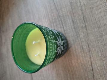 Kaarsen in glas  beschikbaar voor biedingen