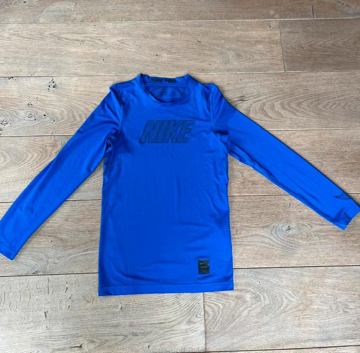 Nike Pro thermo shirt first layer maat 11-12, nieuwstaat, Kinderen en Baby's, Kinderkleding | Maat 152, Zo goed als nieuw, Jongen of Meisje