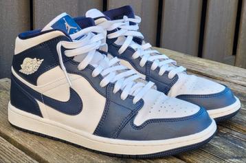 Schoenen Nike Air Jordan 1 mid white obsidian maat 42 beschikbaar voor biedingen