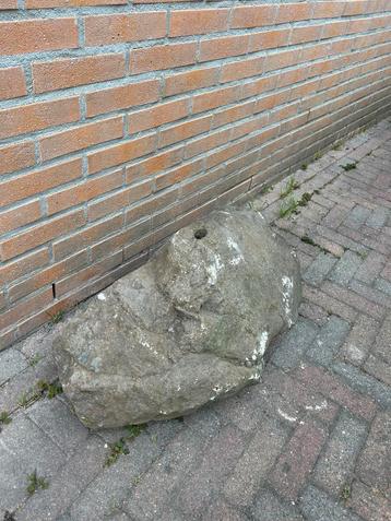 Gratis Vijversteen / Fonteinsteen beschikbaar voor biedingen
