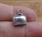 zilveren vintage bedel koebel [416], Verzenden, Zo goed als nieuw, Zilver, Overige merken