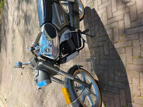 Zundapp 517 met 80cc met bromkenteken, Fietsen en Brommers, Brommers | Zundapp, Zo goed als nieuw, Ophalen of Verzenden