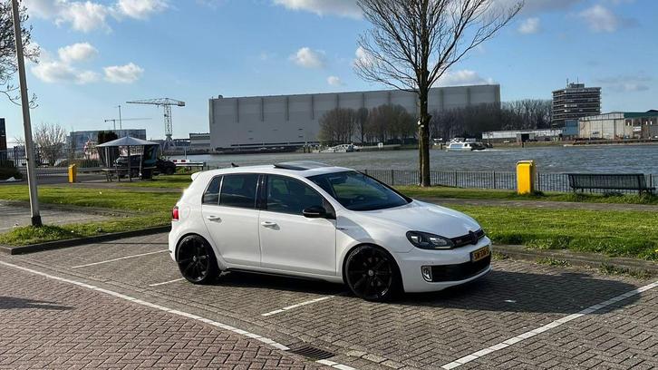 Volkswagen Golf 2.0 GTI 300 PK, Auto's, Volkswagen, Particulier, Golf, Benzine, C, Hatchback, Automaat, Geïmporteerd, Wit, Voorwielaandrijving