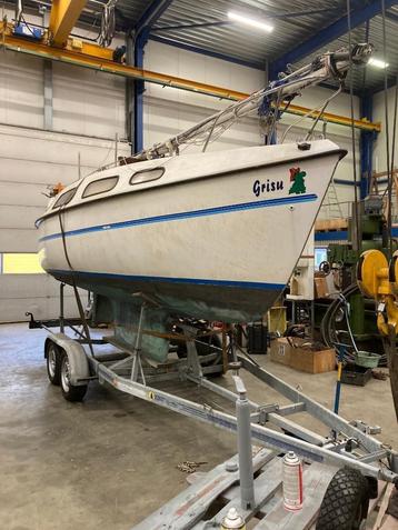 Te koop zeilboot beschikbaar voor biedingen