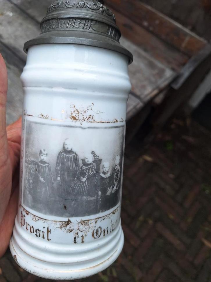 Lithoplanie porselein zeldzame bierkruik 1915, Verzamelen, Biermerken, Glas of Glazen, Overige merken, Ophalen of Verzenden