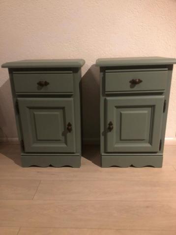 Set nachtkastjes Urban Green  beschikbaar voor biedingen