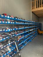 Magazijn bakjes + iPhone hoesjes overname, Ophalen of Verzenden