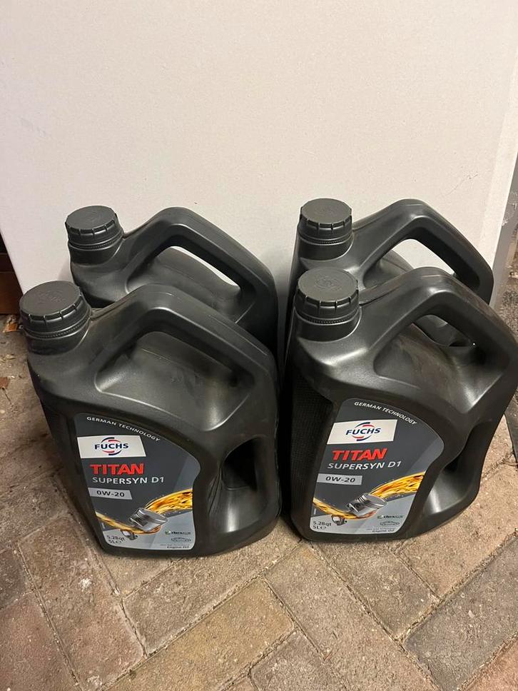 5 liter Nieuw Fuchs titan 0w-20 0w20 5L olie motorolie, Auto-onderdelen, Motor en Toebehoren, Alfa Romeo, Amerikaanse onderdelen