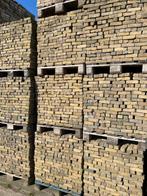 7000st gele IJssel / IJsseltjes straatsteen circa 15x4x6cm.