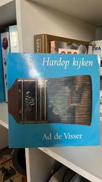 Ad de Visser - Hardop kijken, Ophalen of Verzenden, Zo goed als nieuw, Schilder- en Tekenkunst