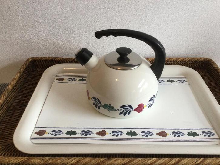 Boerenbont Boch België (Fluitketel met fluit signaal), Huis en Inrichting, Keuken | Servies, Zo goed als nieuw, Overige typen