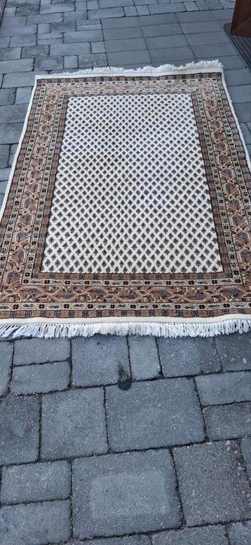Mooi Tapijt - 2.00 x 1.40 m beschikbaar voor biedingen