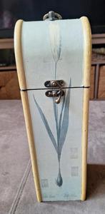 Houten Kistje met Tulpen Decoratie wijnkist. Vintage., Minder dan 50 cm, Gebruikt, Minder dan 50 cm, Ophalen of Verzenden