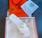 Hermès Oran Slippers - Nieuw!, Kleding | Dames, Slippers, Wit, Nieuw, Ophalen of Verzenden