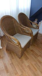 Rotan stoelen, Huis en Inrichting, Stoelen, Ophalen of Verzenden, Zo goed als nieuw, Bruin, Twee