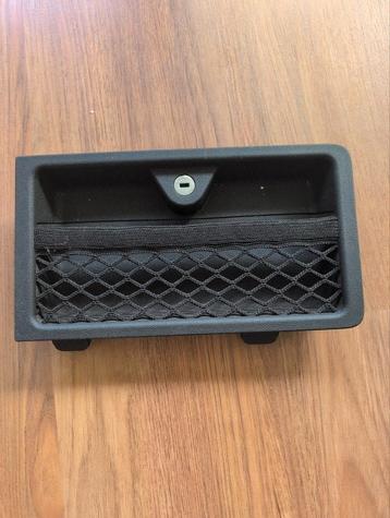 Audi TT MK1 Opbergklep Deksel 8N7 867 402 beschikbaar voor biedingen