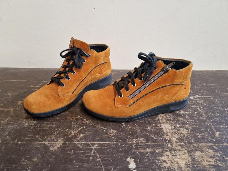 Durea 9683 H Go schoenen veterlaars maat 42 zgan, Kleding | Dames, Schoenen, Zo goed als nieuw, Schoenen met lage hakken, Bruin