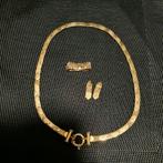 14 kt gouden set ketting ring en oorbellen wit met geel goud, Ophalen of Verzenden, Zo goed als nieuw, Geel, Goud
