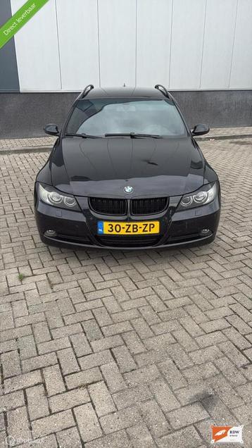 BMW 3-serie Touring 318i Executive beschikbaar voor biedingen