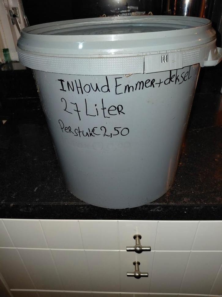 Emmer set: 10L & 27L - Schoon en met deksel!, Huis en Inrichting, Emmers, Zo goed als nieuw, Kunststof, Met deksel, Ophalen
