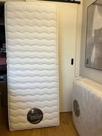 2 x 80x200 koudschuim matrassen [medium/hard omkeerbaar], Huis en Inrichting, Ophalen, Eenpersoons, Zo goed als nieuw, 80 cm