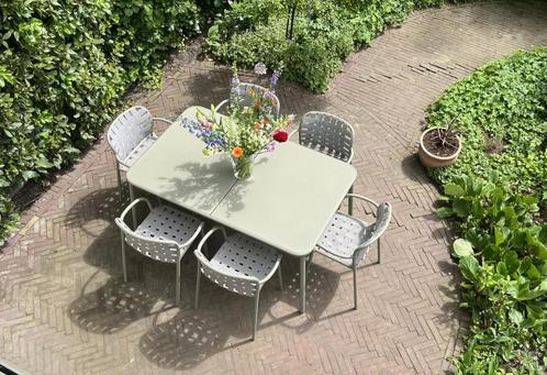 Emu Design Tuinset (uitschuifbaar), Tuin en Terras, Tuinsets en Loungesets, Zo goed als nieuw, Tuinset, Aluminium, 8 zitplaatsen