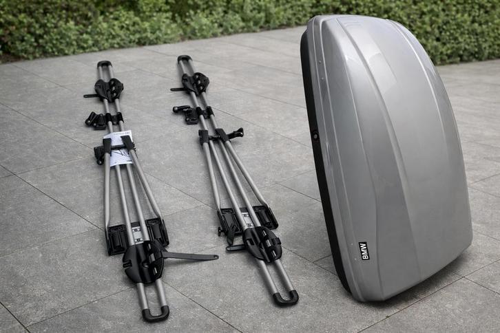 BMW Dakkoffer & 2x Thule FreeRide 532 fietsdragers, Auto diversen, Dakkoffers, Zo goed als nieuw, Ophalen