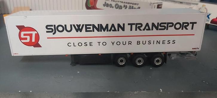 Kastentrailer wsi van  sjouwenman transport, Hobby en Vrije tijd, Modelauto's | 1:50, Zo goed als nieuw, Bus of Vrachtwagen, Wsi