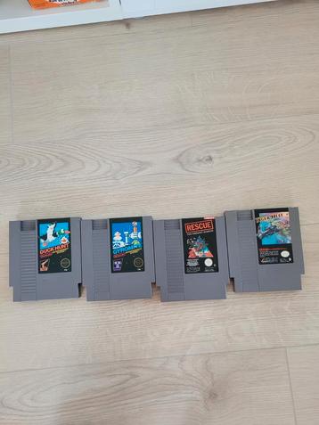 Pakket 4 Spellen voor Nintendo NES 8-BIT beschikbaar voor biedingen