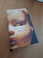 Donna Tartt - De Kleine Vriend - 2002 - gebonden - zgan!, Ophalen of Verzenden, Zo goed als nieuw, Nederland