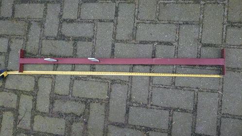Verwarming radiatoren ophang steun beugels haken., Doe-het-zelf en Verbouw, Verwarming en Radiatoren, Zo goed als nieuw, Radiator