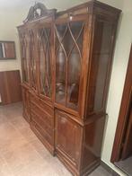Mahonie houten vitrinekast in Chippendale stijl. 1960., Huis en Inrichting, Ophalen of Verzenden, Zo goed als nieuw, 200 cm of meer