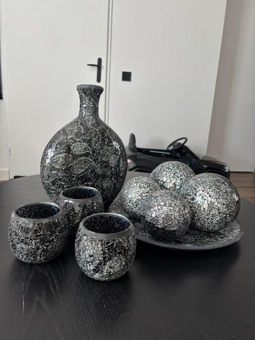 Mooie decoratieset in zwart / zilver, Huis en Inrichting, Woonaccessoires | Schalen en Manden, Nieuw, Overige vormen, Overige materialen