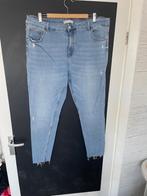 Spijkerbroek, Blauw, Ophalen of Verzenden, Zo goed als nieuw, Broek of Spijkerbroek