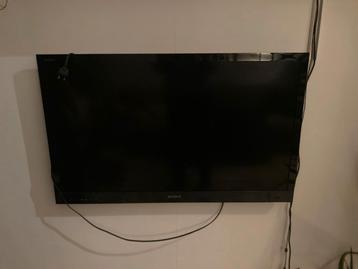 Sony Bravia 40EX720 LCD TV + Muurbeugel beschikbaar voor biedingen