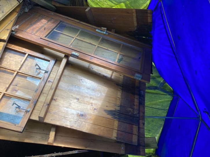 Hout partij planken blokhut palen raam deur etc gratis, Doe-het-zelf en Verbouw, Hout en Planken, Gebruikt, Overige typen, Vuren