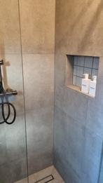Grote grijze tegels voor wc/badkamer betonlook, Nieuw, 60 cm of meer, Keramiek, 60 cm of meer