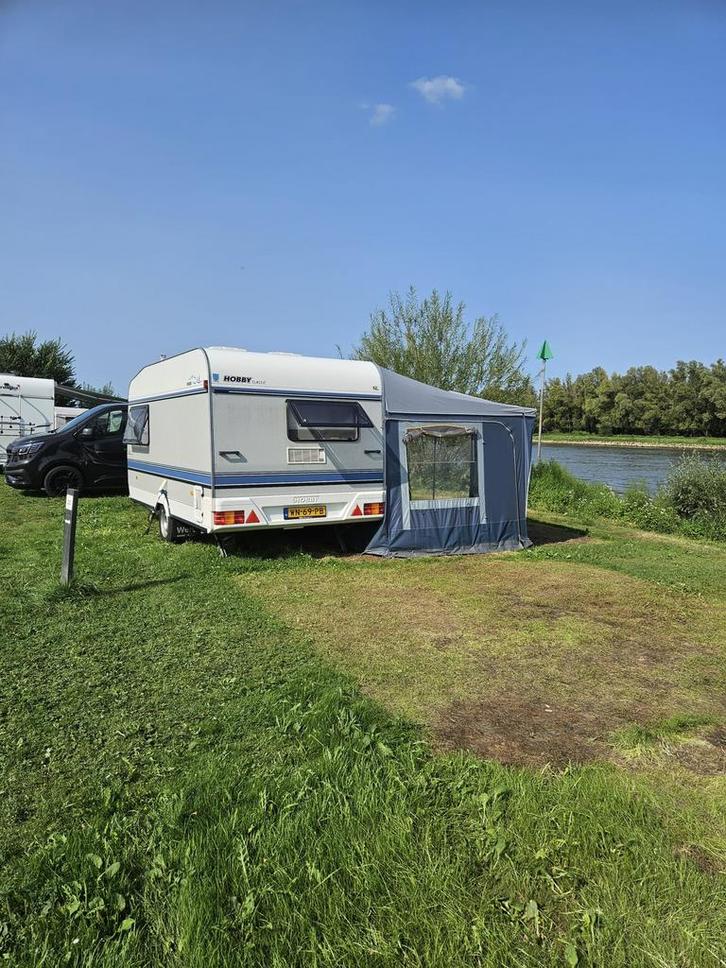 Mooie caravan te koop, Caravans en Kamperen, Caravans, Particulier, Rondzit, Ophalen