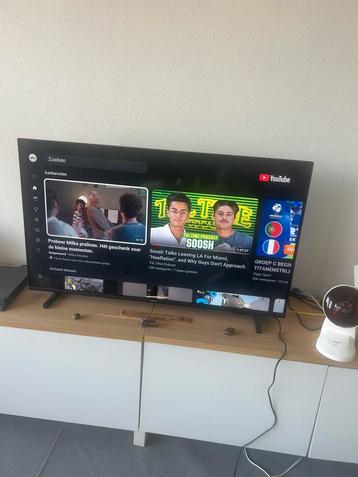Philips 43PUS8079 Ambilight (2024) beschikbaar voor biedingen