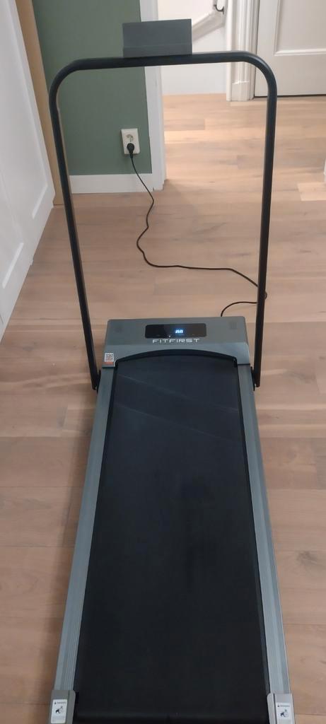 FitFirst Loopband - Compact & Ideaal voor Thuis, Sport en Fitness, Fitnessapparatuur, Zo goed als nieuw, Loopband, Benen, Metaal