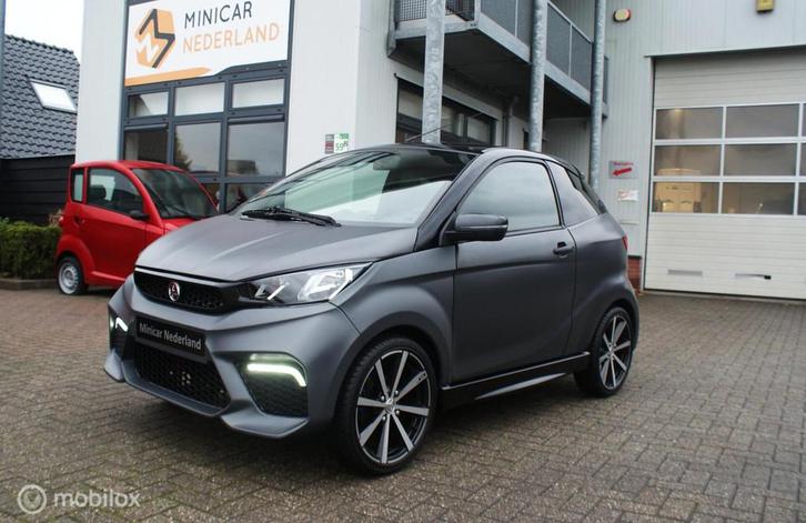 Aixam e Coupé Premium GTI 2023 10054km 1 jaar garantie, Diversen, Brommobielen en Scootmobielen, Gebruikt, Overige merken