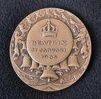 Bronzen penning geboorte Koningin Beatrix 31 januari 1938, Postzegels en Munten, Penningen en Medailles, Verzenden, Brons, Nederland