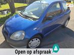 Toyota Yaris 1.0 VVT-i/Stuurbekrachtiging, Voorwielaandrijving, Stof, Gebruikt, Zwart