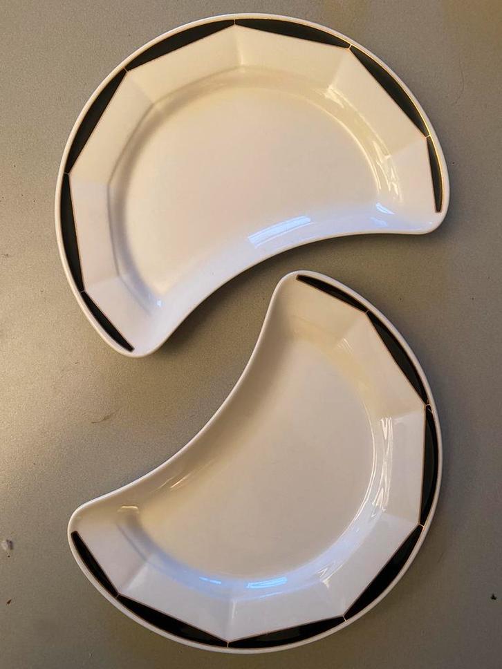 Villeroy Boch 2 sla bordjes decor Geo, Huis en Inrichting, Keuken | Servies, Zo goed als nieuw, Bord(en), Overige stijlen, Porselein