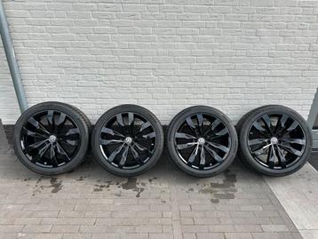 ZGAN ORIGINELE VW 20” SUZUKA R LINE VELGEN NIEUWE CONTI BAND beschikbaar voor biedingen